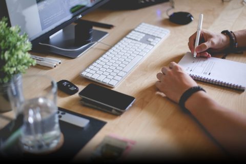 2025 年網(wǎng)站建設(shè)新趨勢預(yù)測